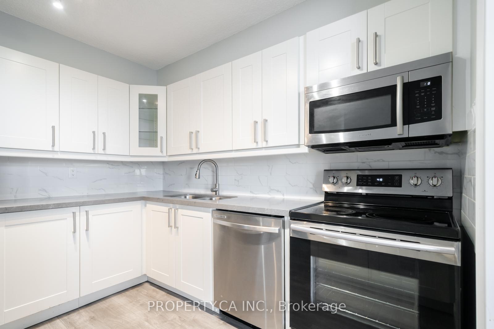Photo 11 of Unit 1204, 355 Rathburn Road E, Mississauga, Rathwood — HOMEH