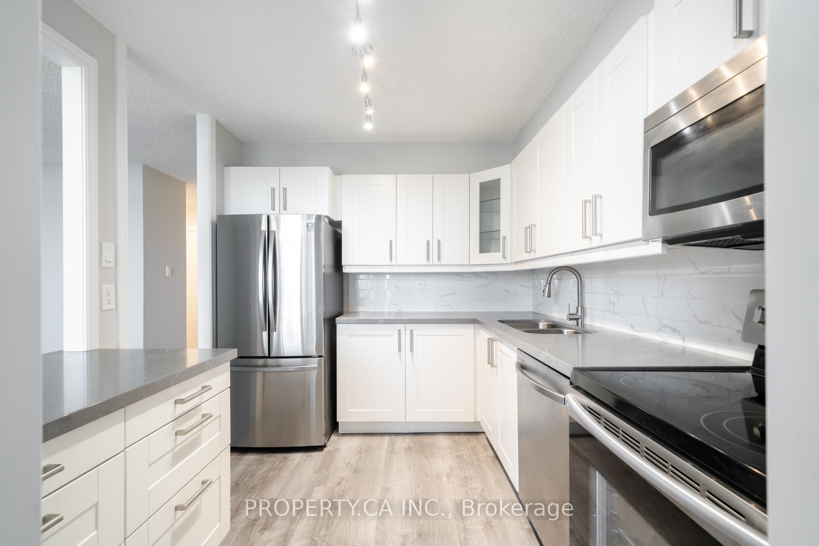 Photo 13 of Unit 1204, 355 Rathburn Road E, Mississauga, Rathwood — HOMEH
