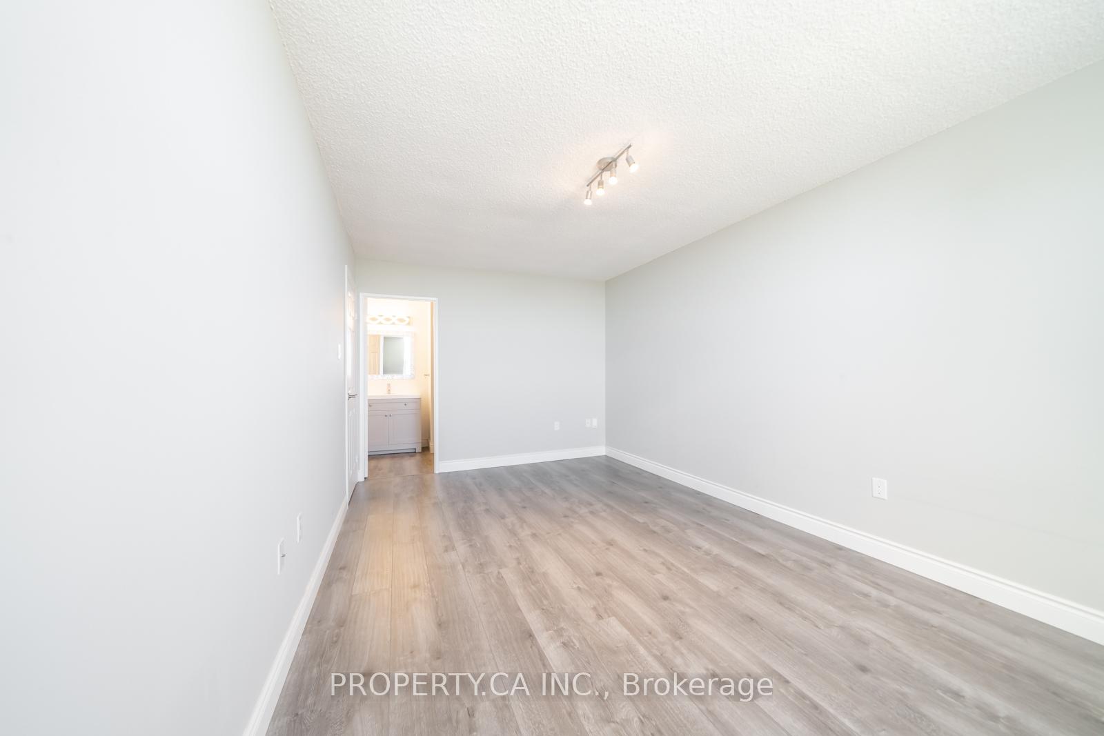 Photo 21 of Unit 1204, 355 Rathburn Road E, Mississauga, Rathwood — HOMEH