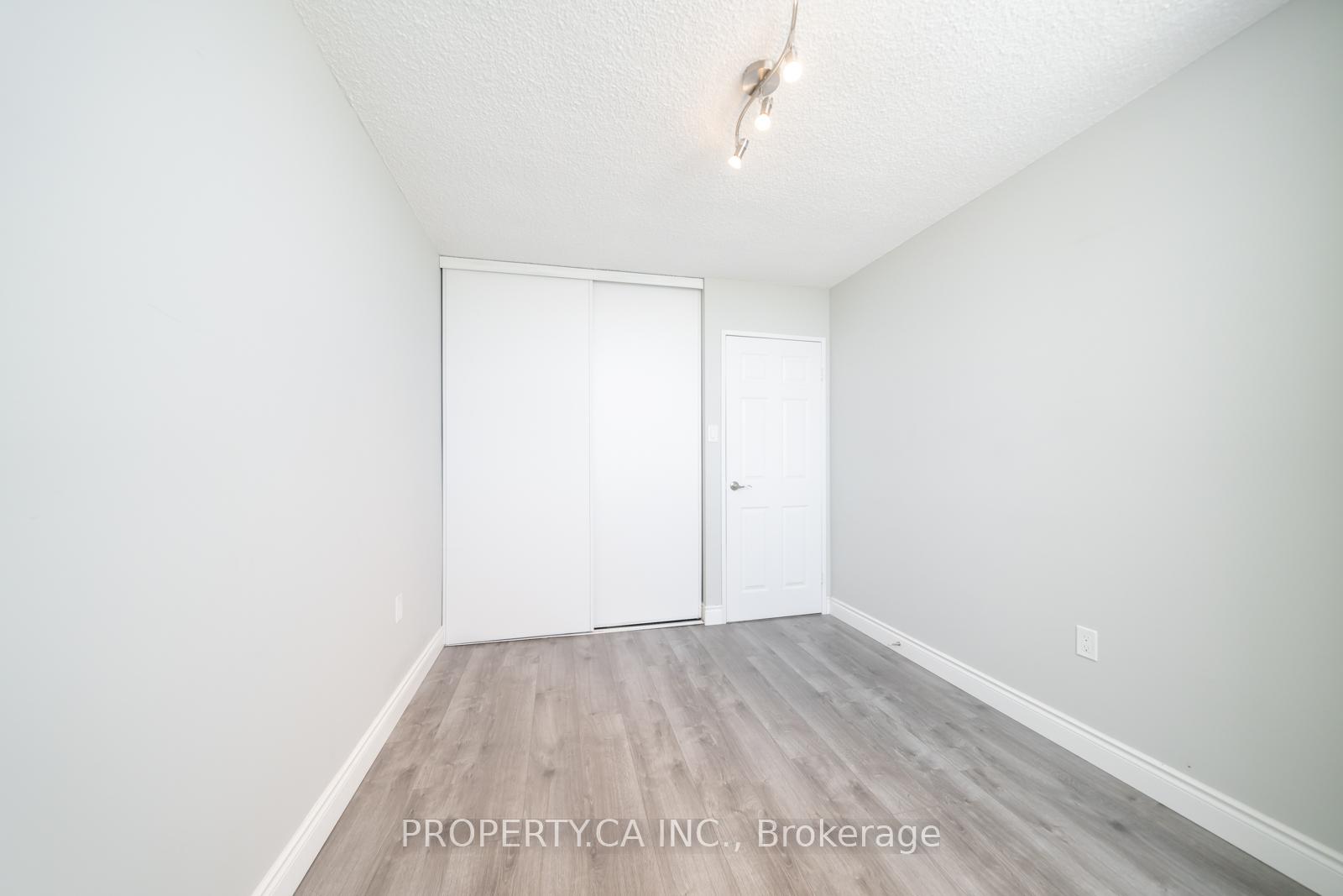 Photo 24 of Unit 1204, 355 Rathburn Road E, Mississauga, Rathwood — HOMEH