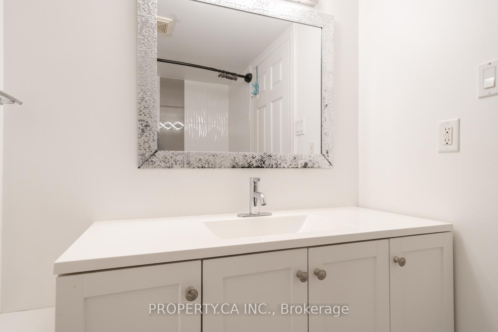Photo 26 of Unit 1204, 355 Rathburn Road E, Mississauga, Rathwood — HOMEH