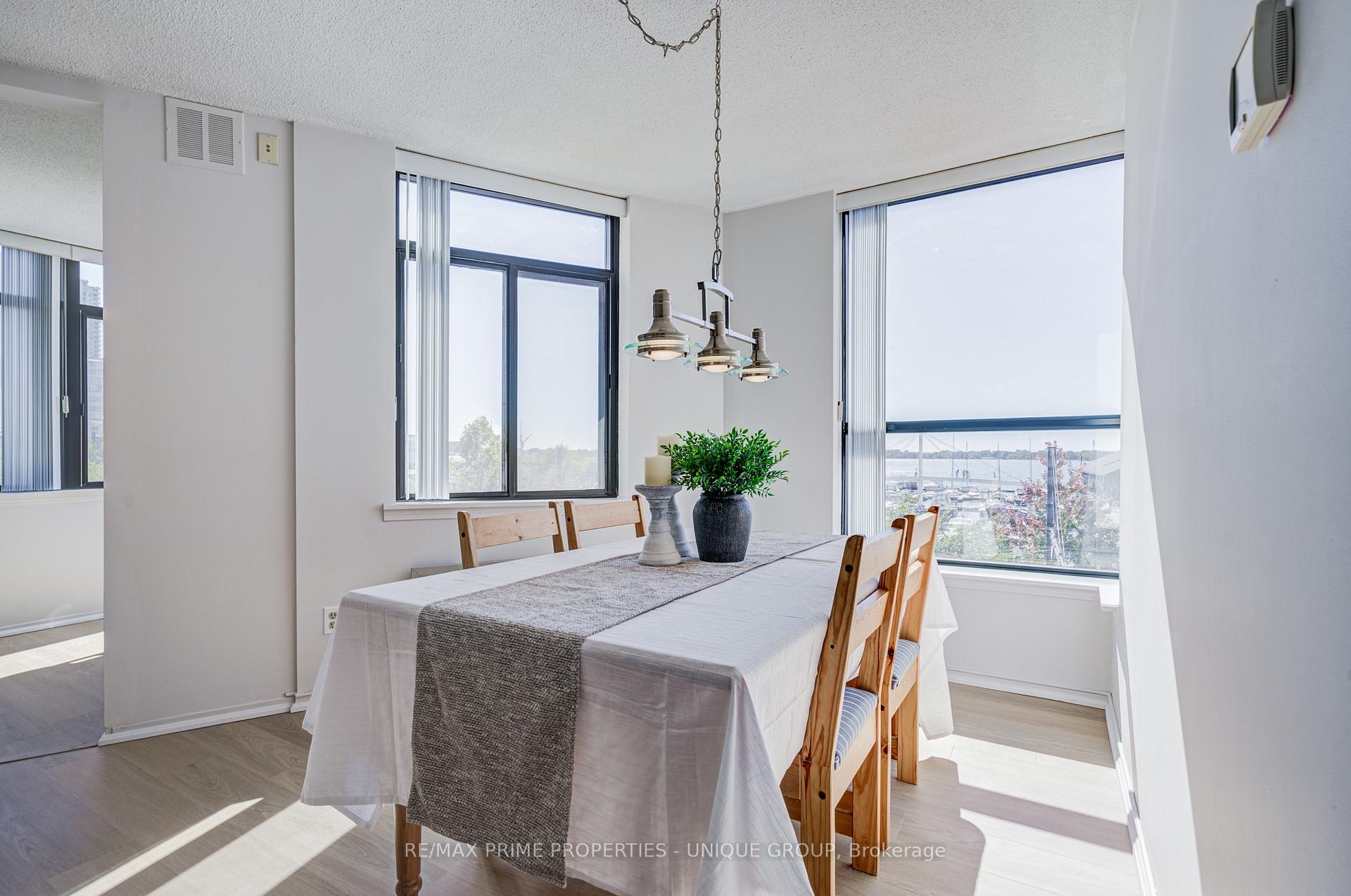 Photo 13 of Unit 301, 250 Queens Quay W, Toronto, Waterfront Communities — HOMEH