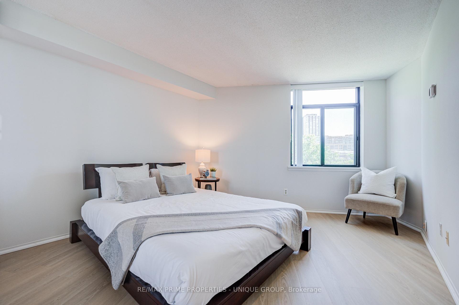 Photo 30 of Unit 301, 250 Queens Quay W, Toronto, Waterfront Communities — HOMEH