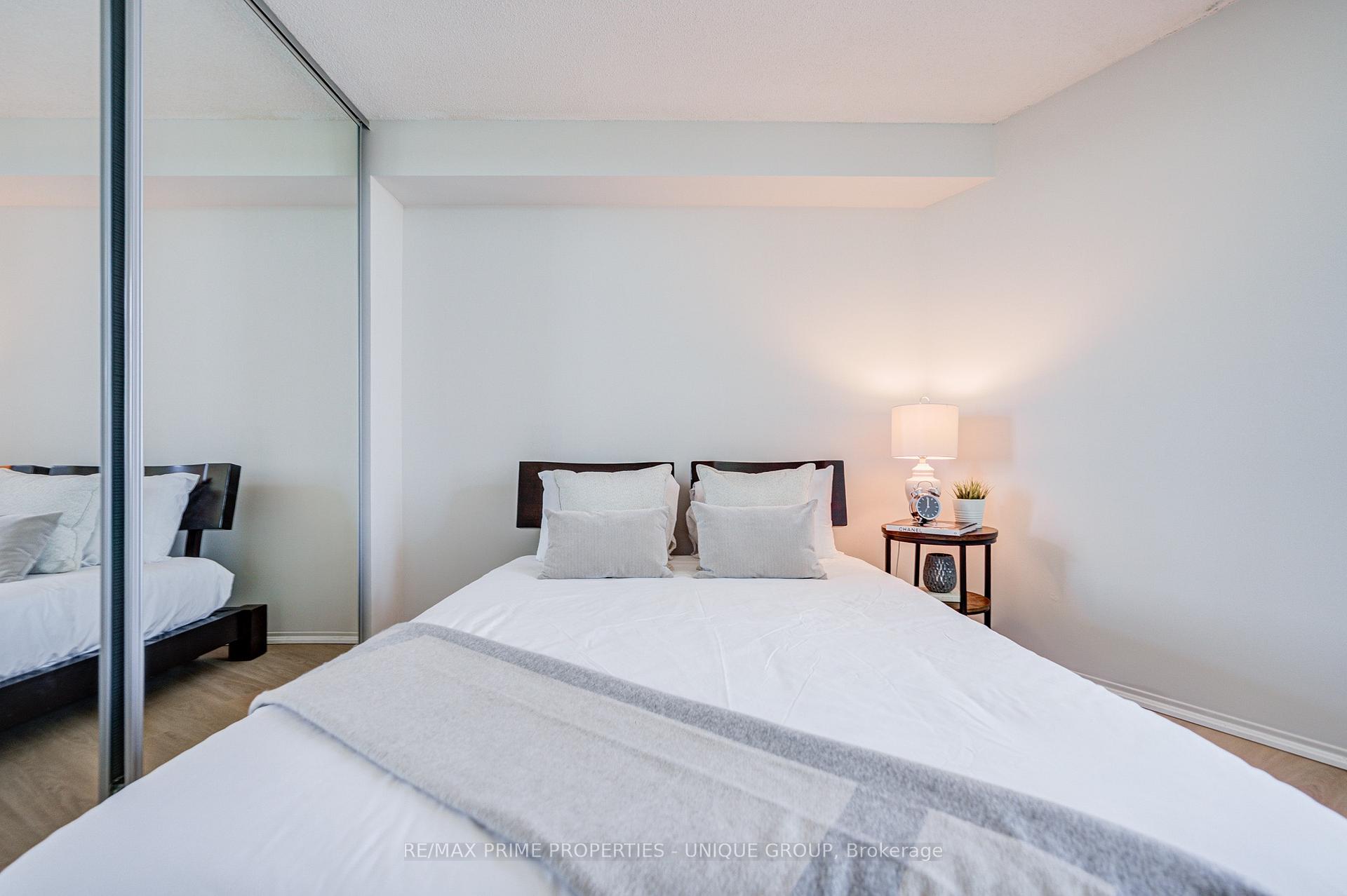 Photo 31 of Unit 301, 250 Queens Quay W, Toronto, Waterfront Communities — HOMEH