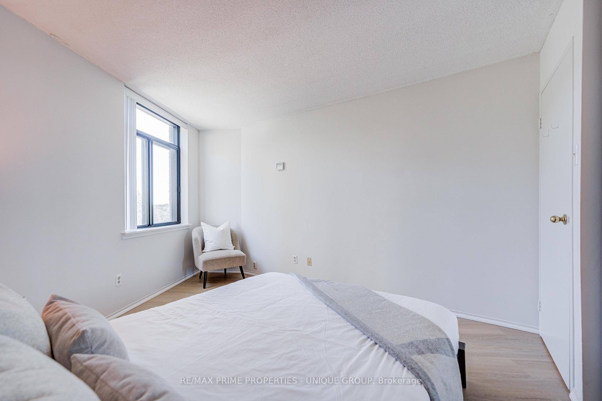Photo 33 of Unit 301, 250 Queens Quay W, Toronto, Waterfront Communities — HOMEH