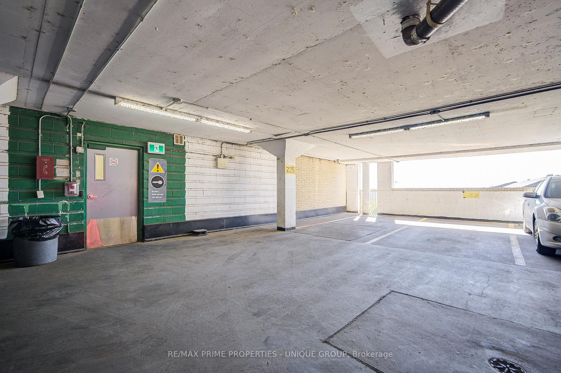 Photo 37 of Unit 301, 250 Queens Quay W, Toronto, Waterfront Communities — HOMEH