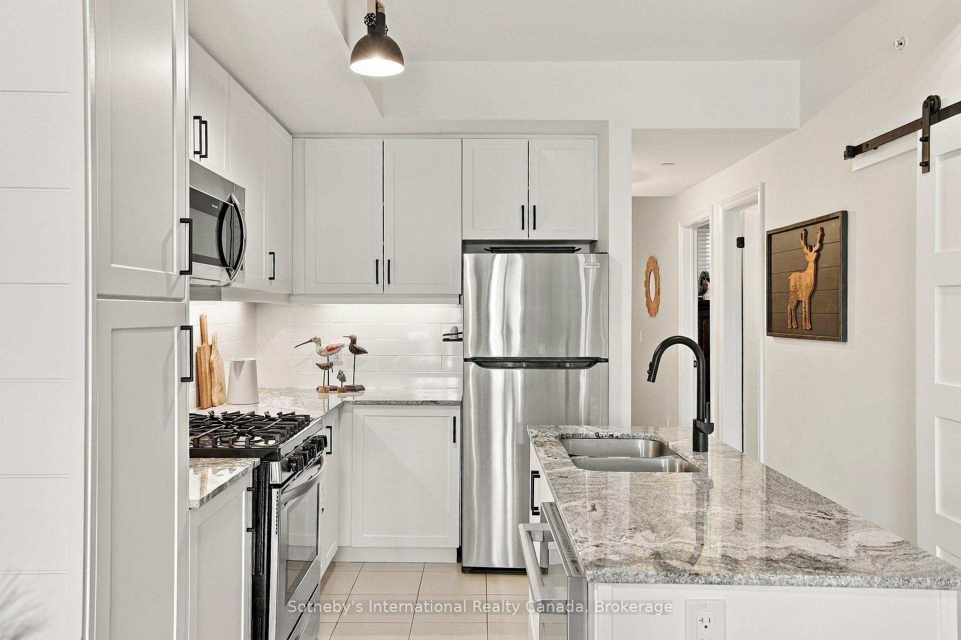 Photo 8 of Unit 206, 17 Spooner Crescent, Collingwood — HOMEH