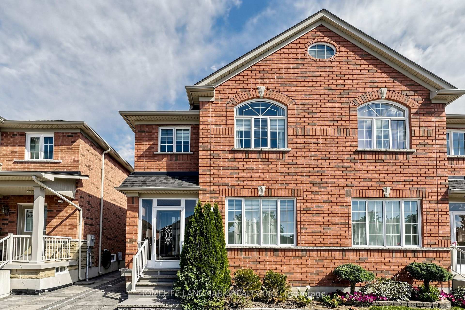 Photo of 247 Mingay Avenue