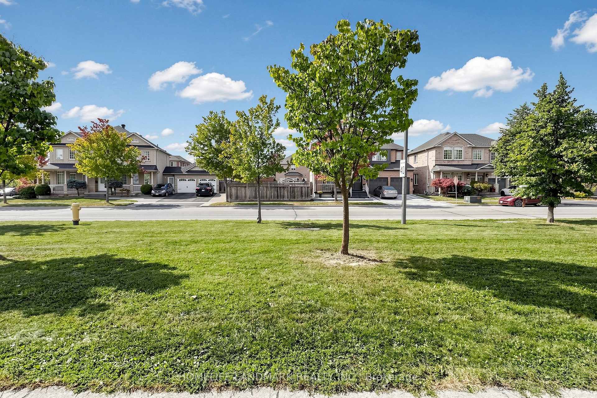 Photo 3 of 247 Mingay Avenue, Markham, Wismer — HOMEH