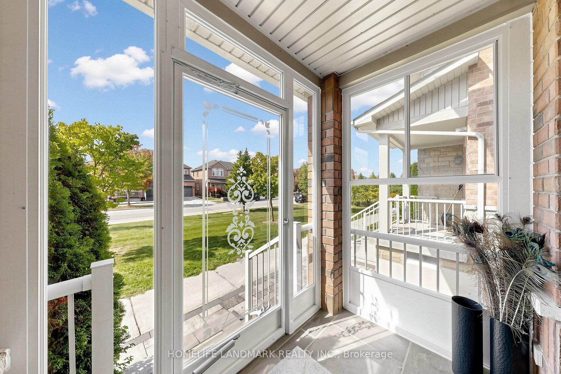 Photo 4 of 247 Mingay Avenue, Markham, Wismer — HOMEH