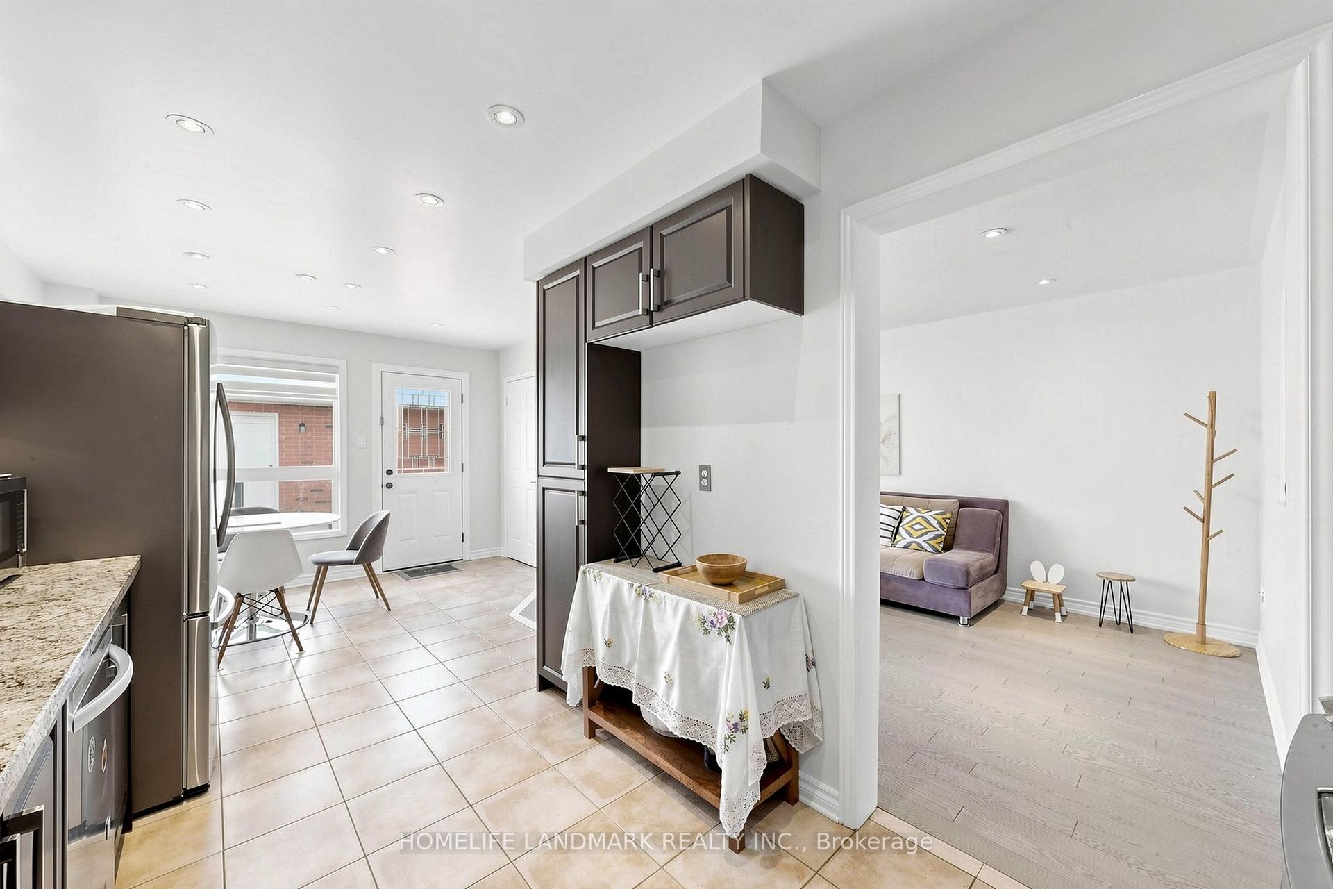 Photo 15 of 247 Mingay Avenue, Markham, Wismer — HOMEH