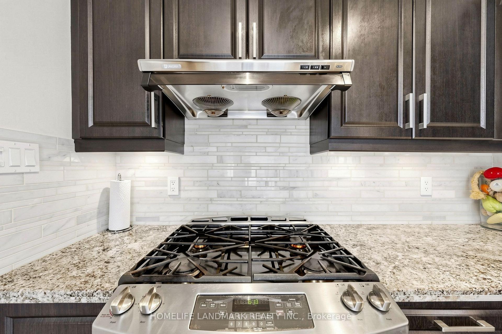 Photo 19 of 247 Mingay Avenue, Markham, Wismer — HOMEH