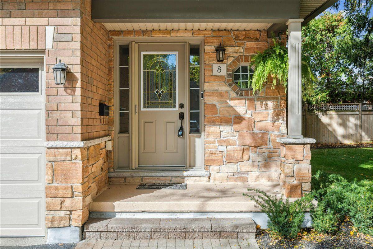 Photo 5 of Unit 8, 1019 North Shore Boulevard, Burlington, LaSalle — HOMEH