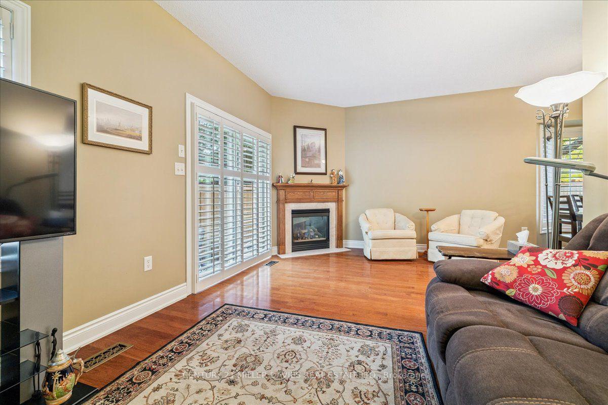Photo 18 of Unit 8, 1019 North Shore Boulevard, Burlington, LaSalle — HOMEH