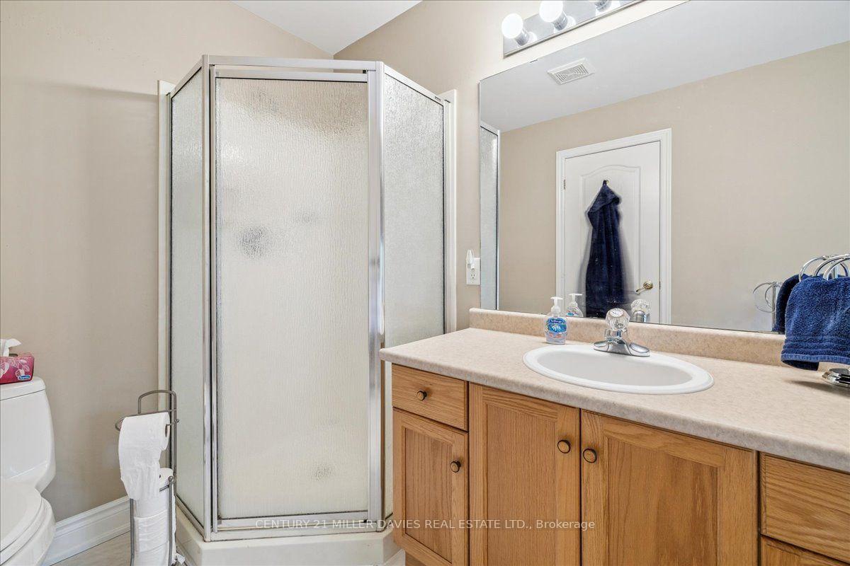 Photo 28 of Unit 8, 1019 North Shore Boulevard, Burlington, LaSalle — HOMEH