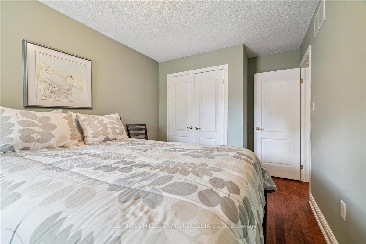 Photo 30 of Unit 8, 1019 North Shore Boulevard, Burlington, LaSalle — HOMEH