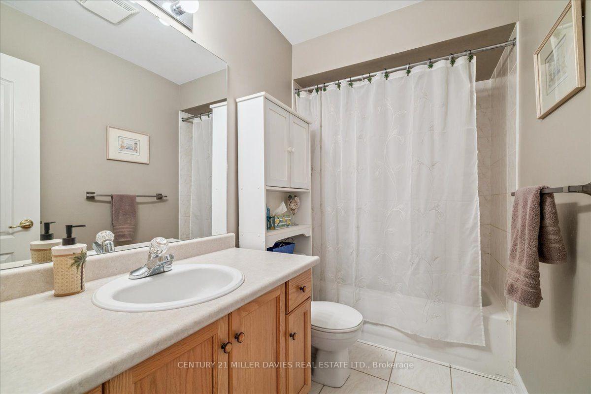 Photo 33 of Unit 8, 1019 North Shore Boulevard, Burlington, LaSalle — HOMEH