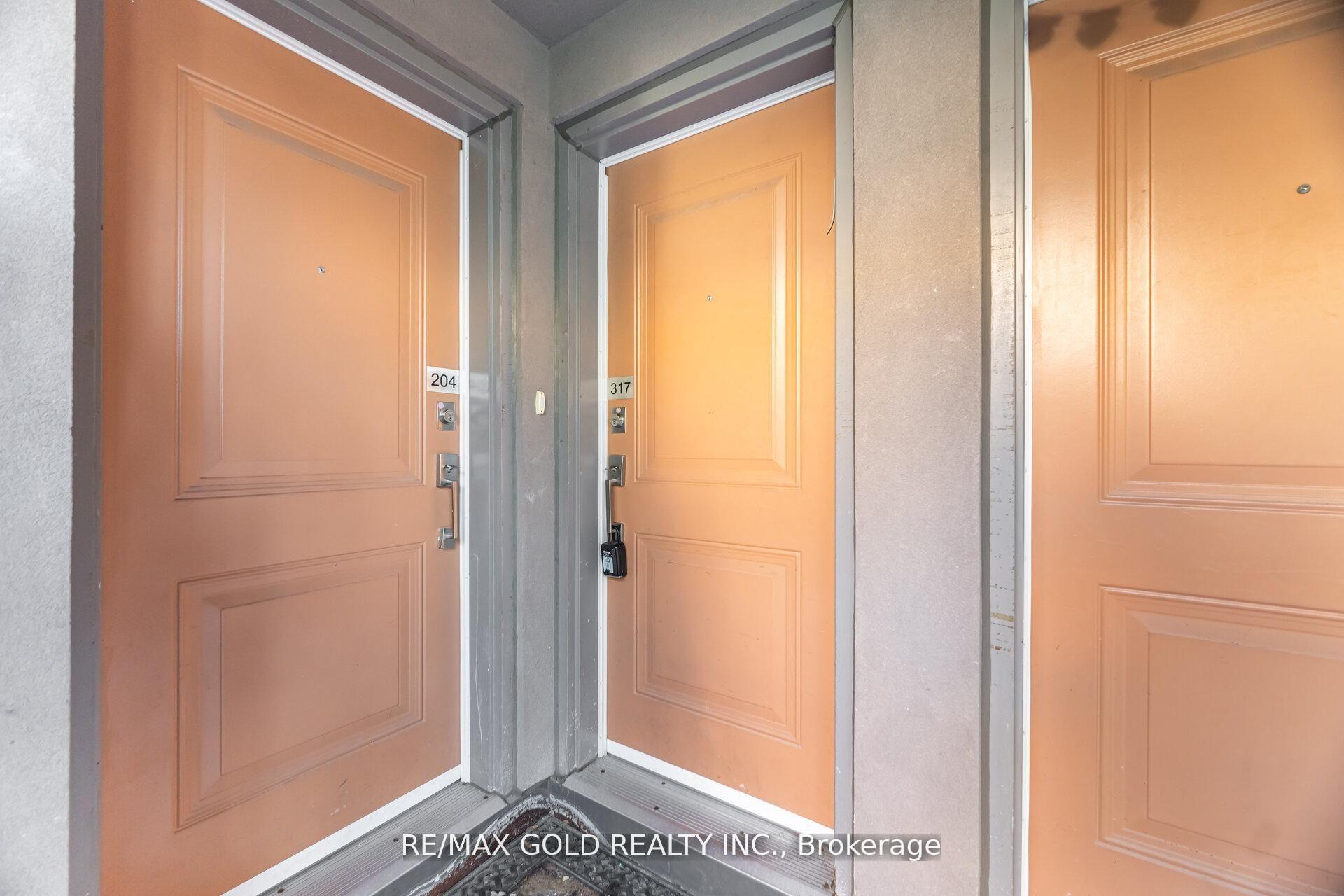 Photo 4 of Unit 317, 80 Orchid Place E, Scarborough, Malvern — HOMEH
