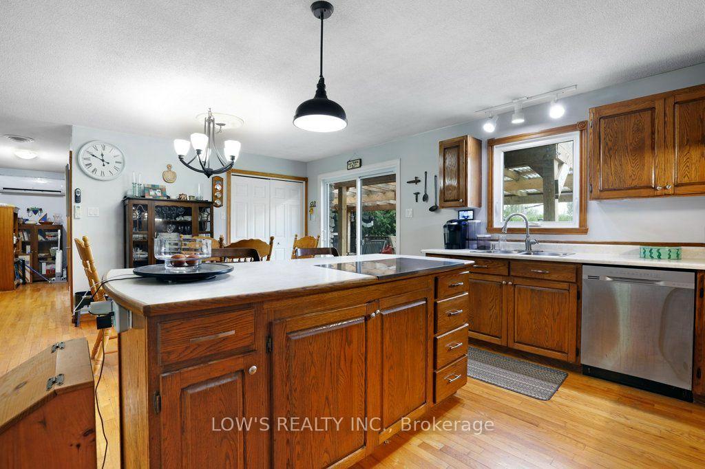 Photo 13 of 1118 Bay Road, Champlain, L'Orignal — HOMEH