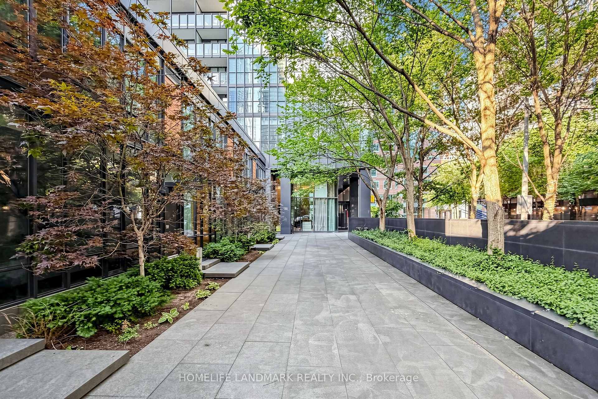 Photo 42 of Unit Th03, 110 Charles Street E, Toronto, Church-Yonge Corridor — HOMEH