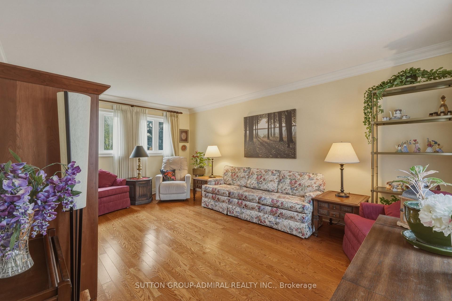 Photo 28 of 90 Brillinger Street, Richmond Hill, North Richvale — HOMEH