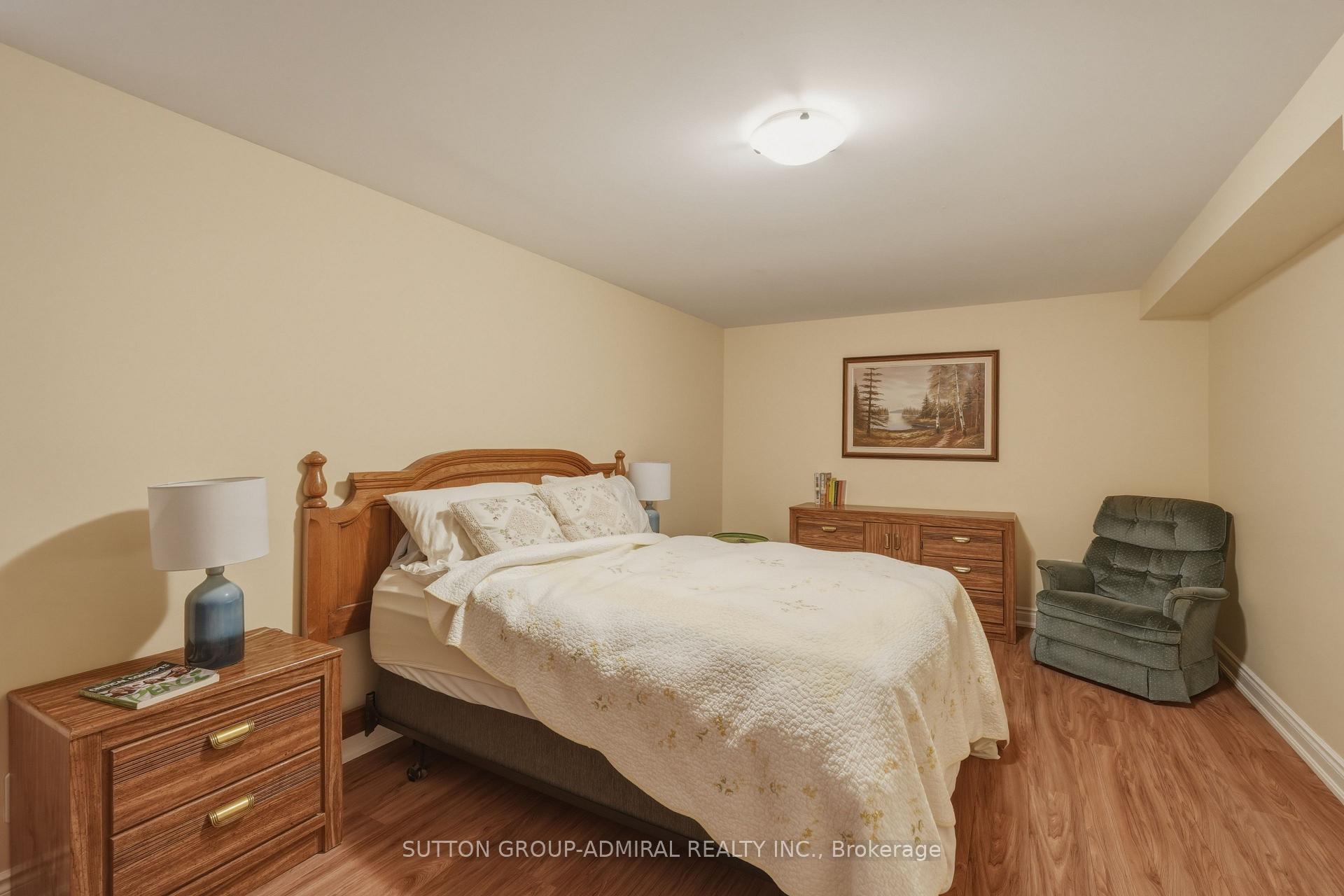 Photo 34 of 90 Brillinger Street, Richmond Hill, North Richvale — HOMEH