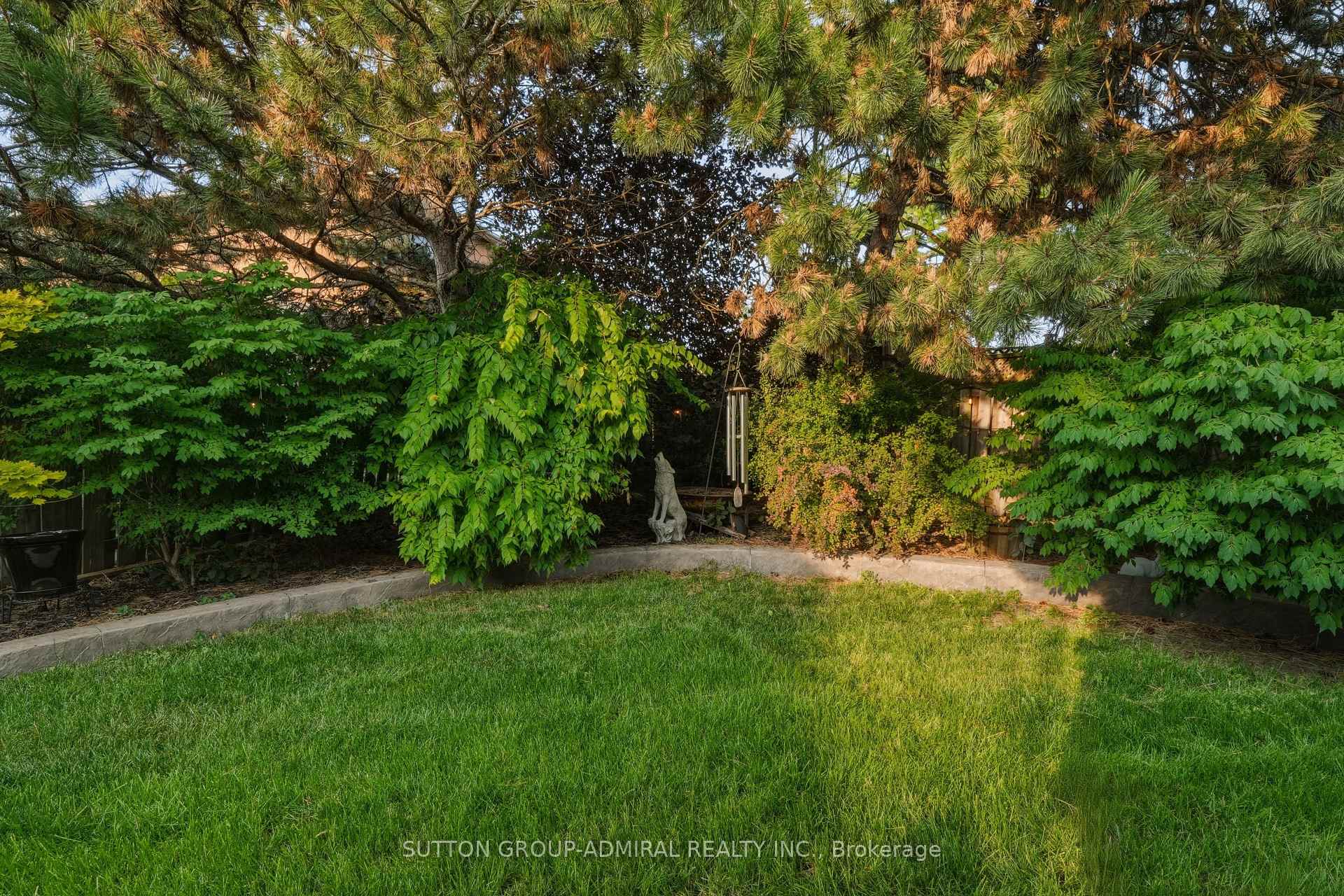 Photo 43 of 90 Brillinger Street, Richmond Hill, North Richvale — HOMEH
