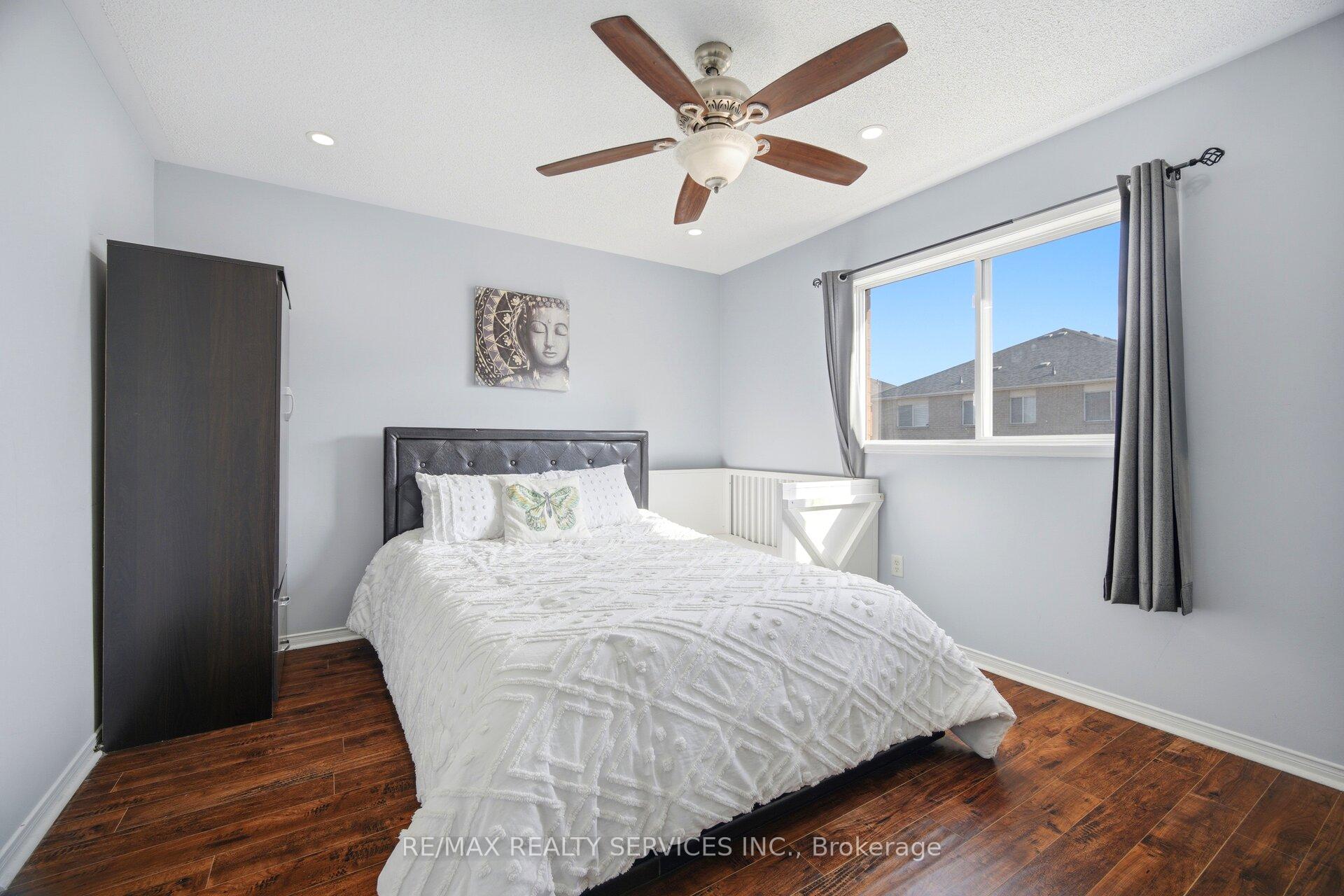 Photo 25 of 29 Lonestar Crescent, Brampton, Fletcher's Meadow — HOMEH