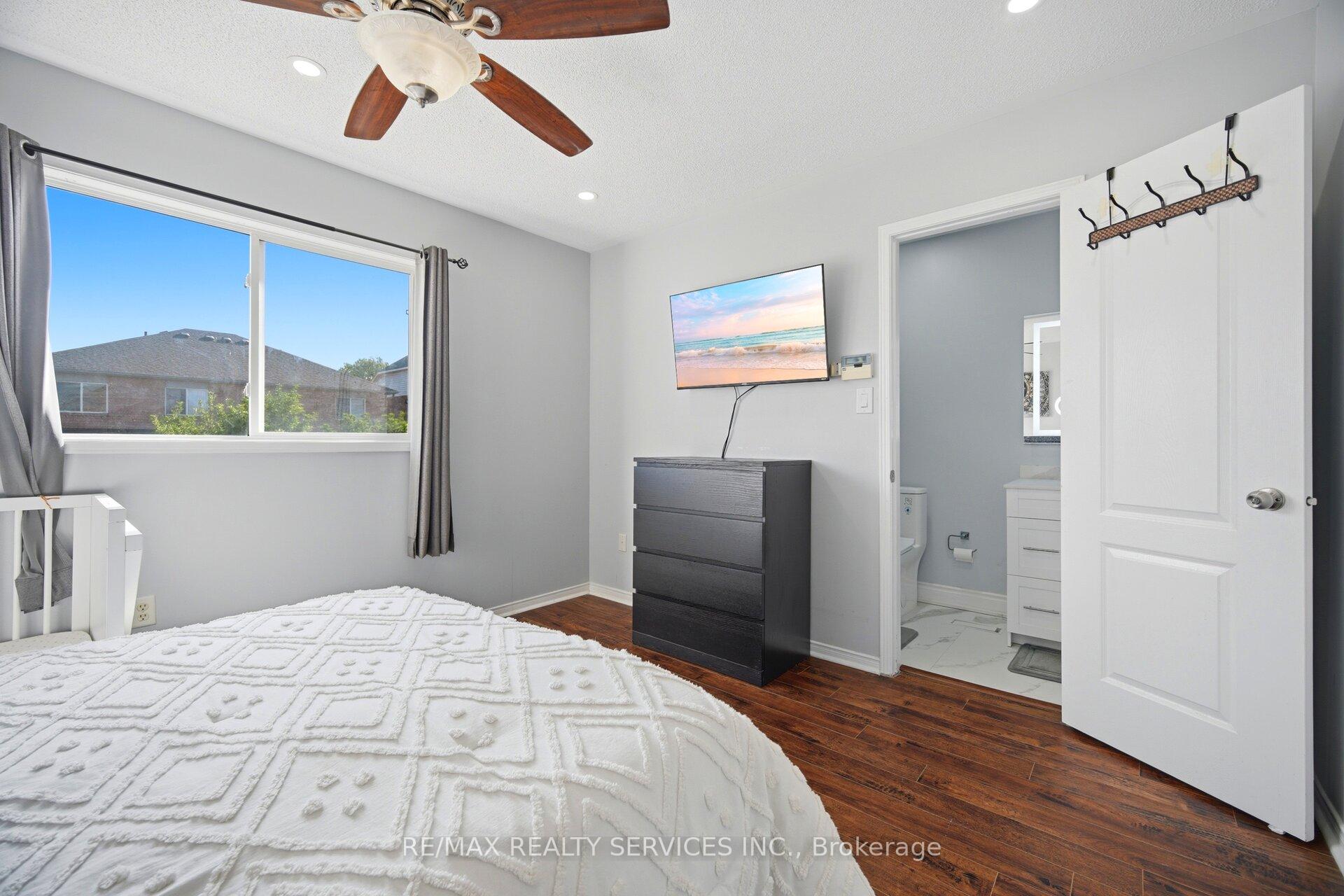 Photo 27 of 29 Lonestar Crescent, Brampton, Fletcher's Meadow — HOMEH