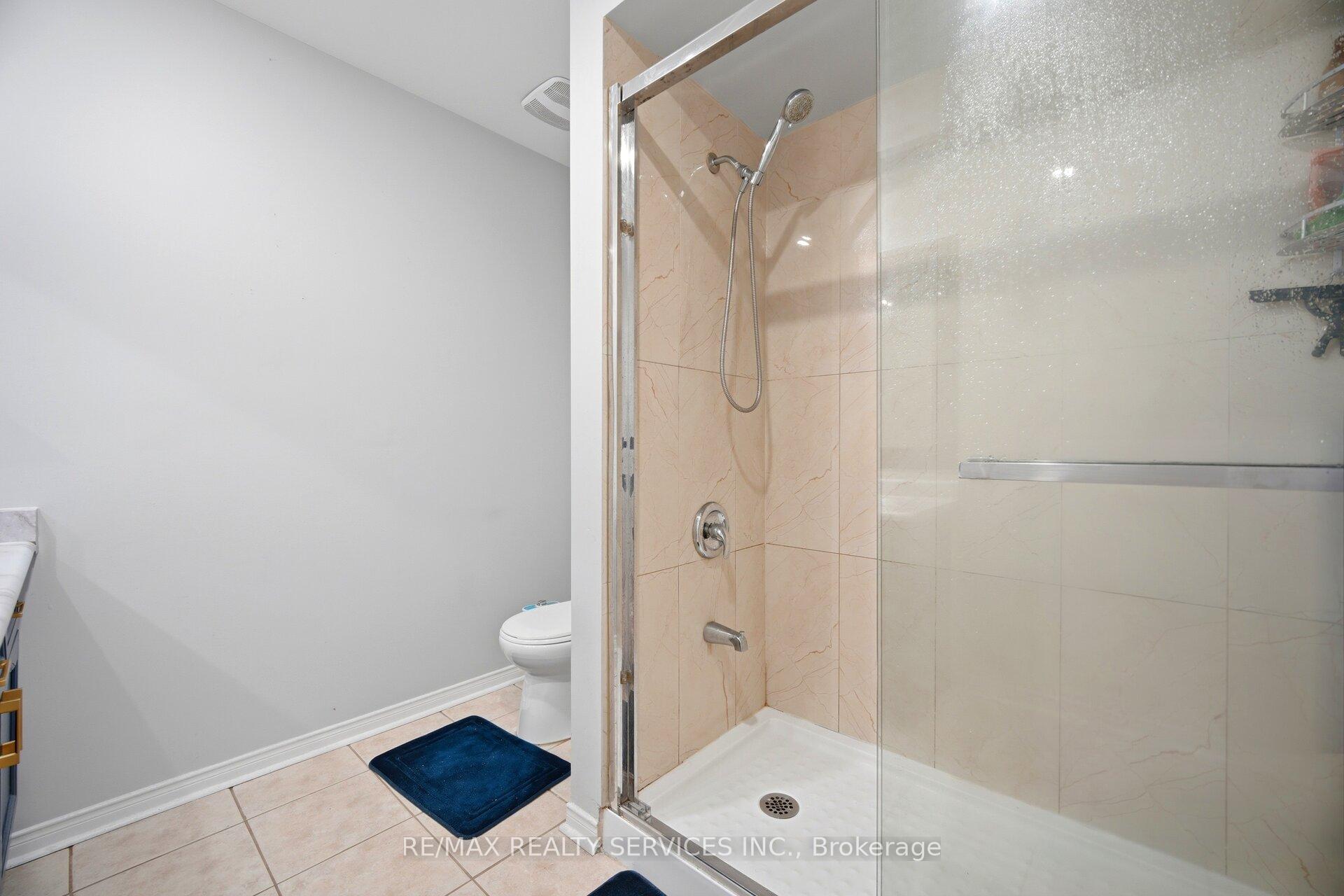 Photo 33 of 29 Lonestar Crescent, Brampton, Fletcher's Meadow — HOMEH