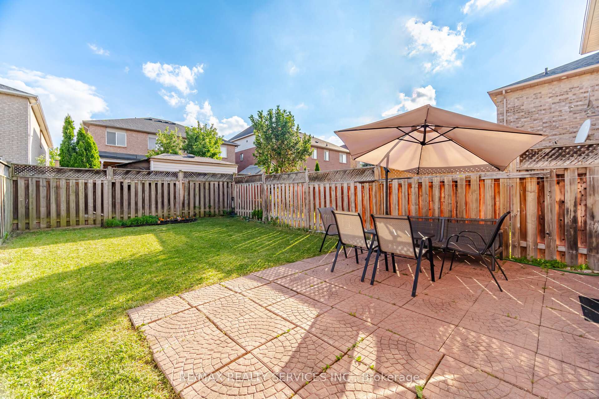 Photo 48 of 29 Lonestar Crescent, Brampton, Fletcher's Meadow — HOMEH