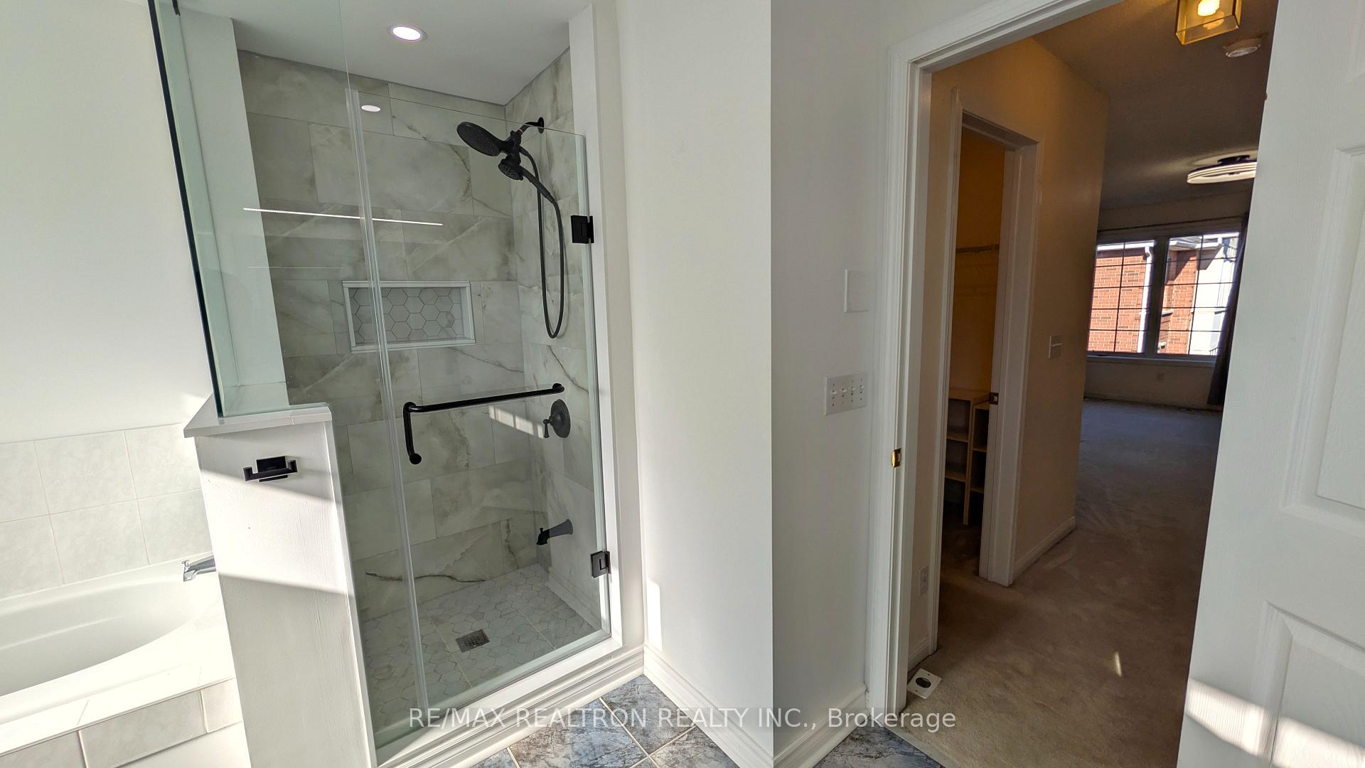 Photo 23 of Unit 7, 22 St Moritz Way, Markham, Unionville — HOMEH