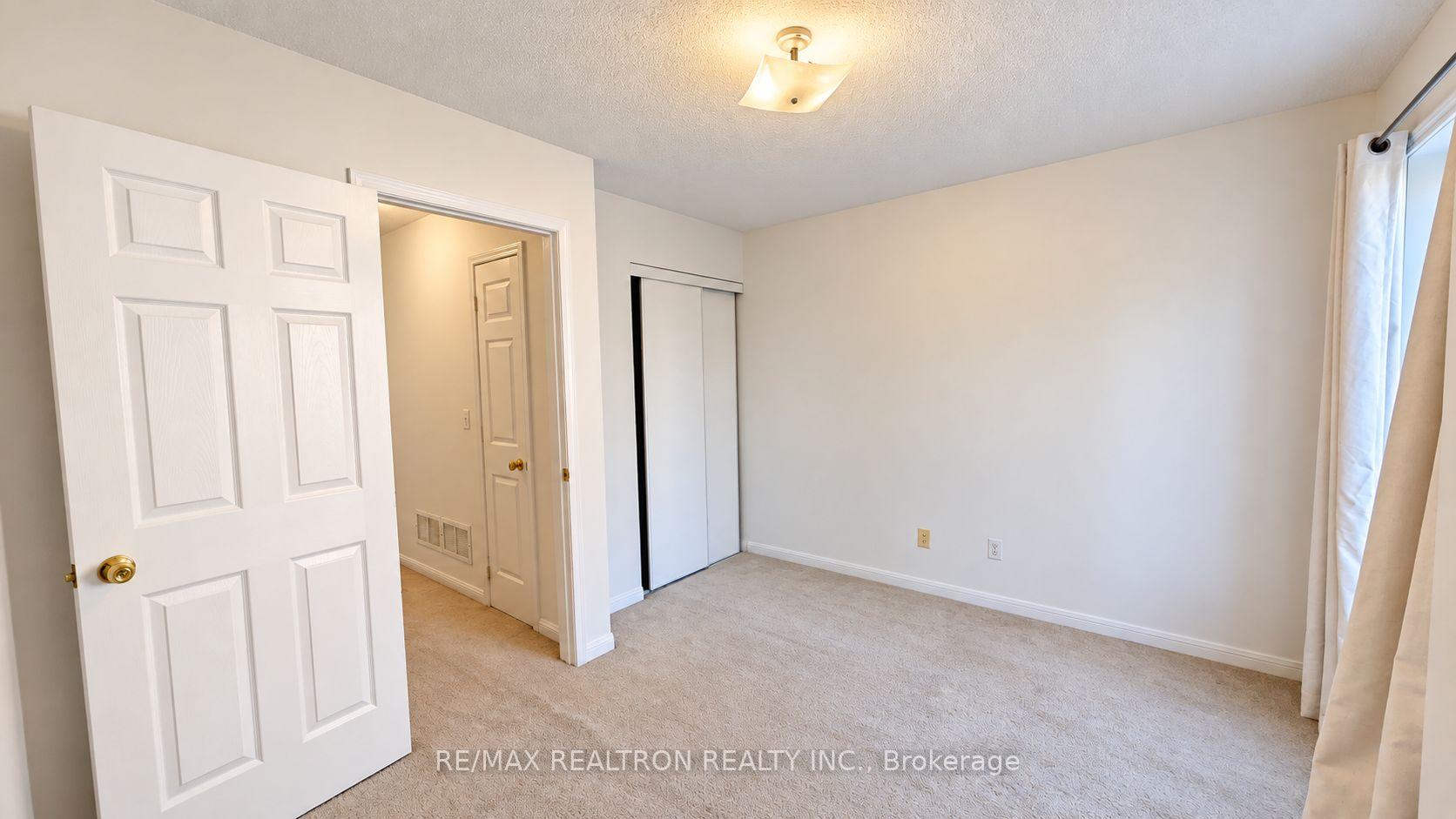 Photo 28 of Unit 7, 22 St Moritz Way, Markham, Unionville — HOMEH