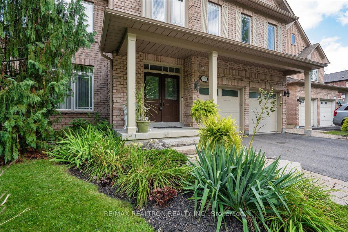Photo 4 of 158 Nantucket Drive, Richmond Hill, Oak Ridges Lake Wilcox — HOMEH