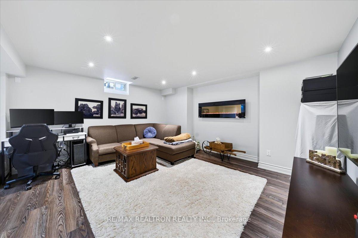 Photo 40 of 158 Nantucket Drive, Richmond Hill, Oak Ridges Lake Wilcox — HOMEH