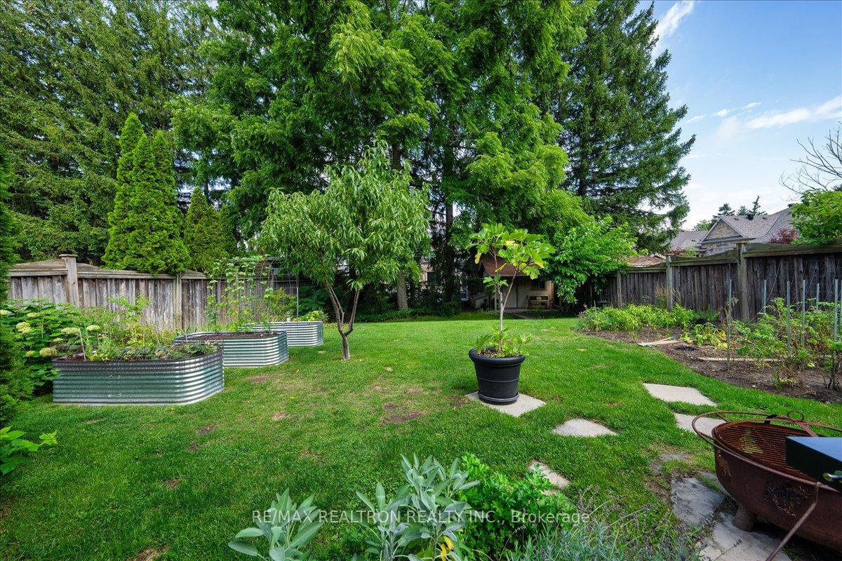 Photo 46 of 158 Nantucket Drive, Richmond Hill, Oak Ridges Lake Wilcox — HOMEH