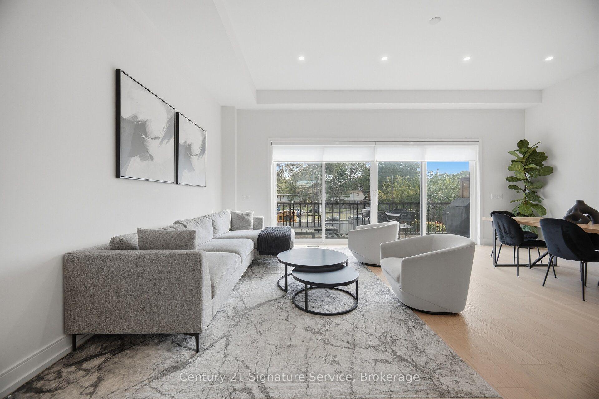 Photo 16 of 273C Ranee Avenue, North York, Yorkdale-Glen Park — HOMEH