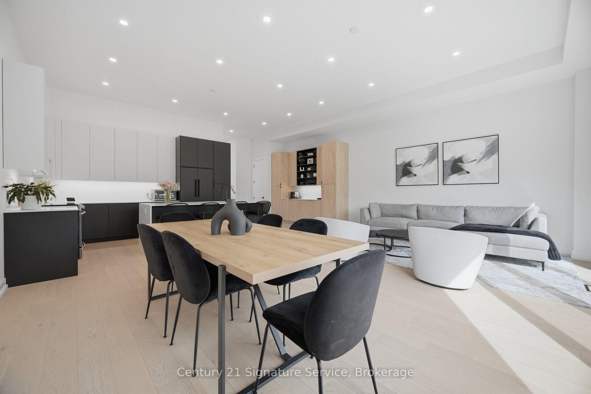 Photo 19 of 273C Ranee Avenue, North York, Yorkdale-Glen Park — HOMEH
