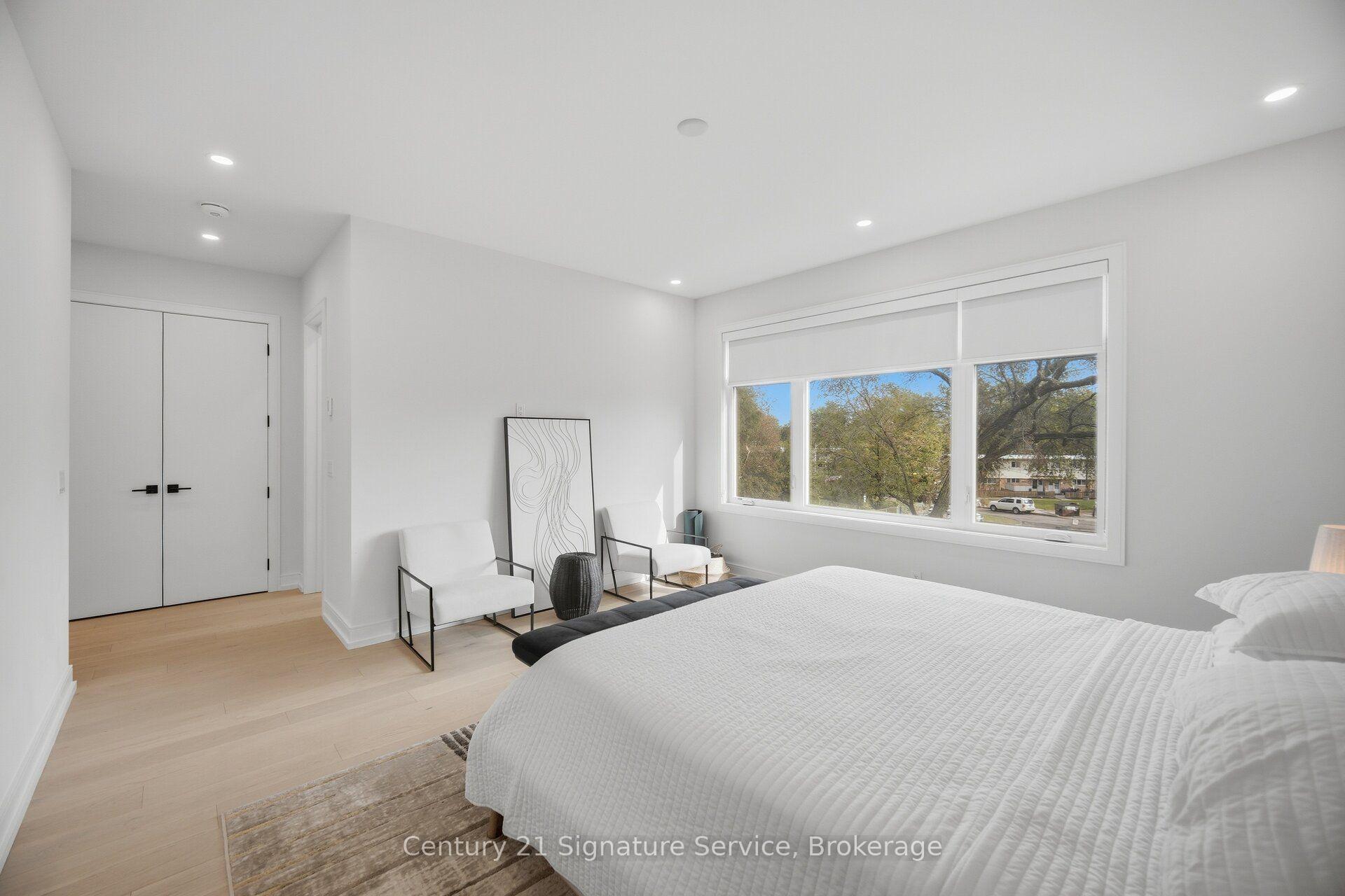 Photo 26 of 273C Ranee Avenue, North York, Yorkdale-Glen Park — HOMEH