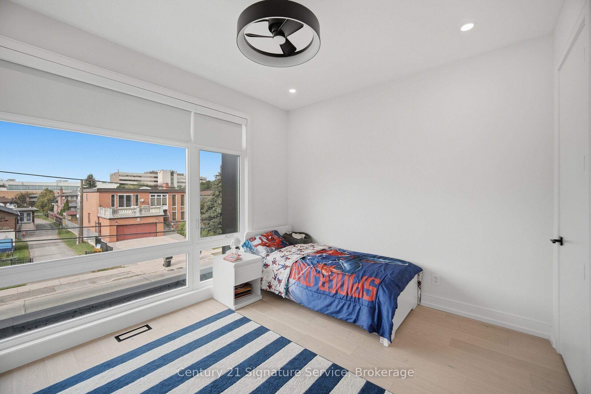Photo 33 of 273C Ranee Avenue, North York, Yorkdale-Glen Park — HOMEH