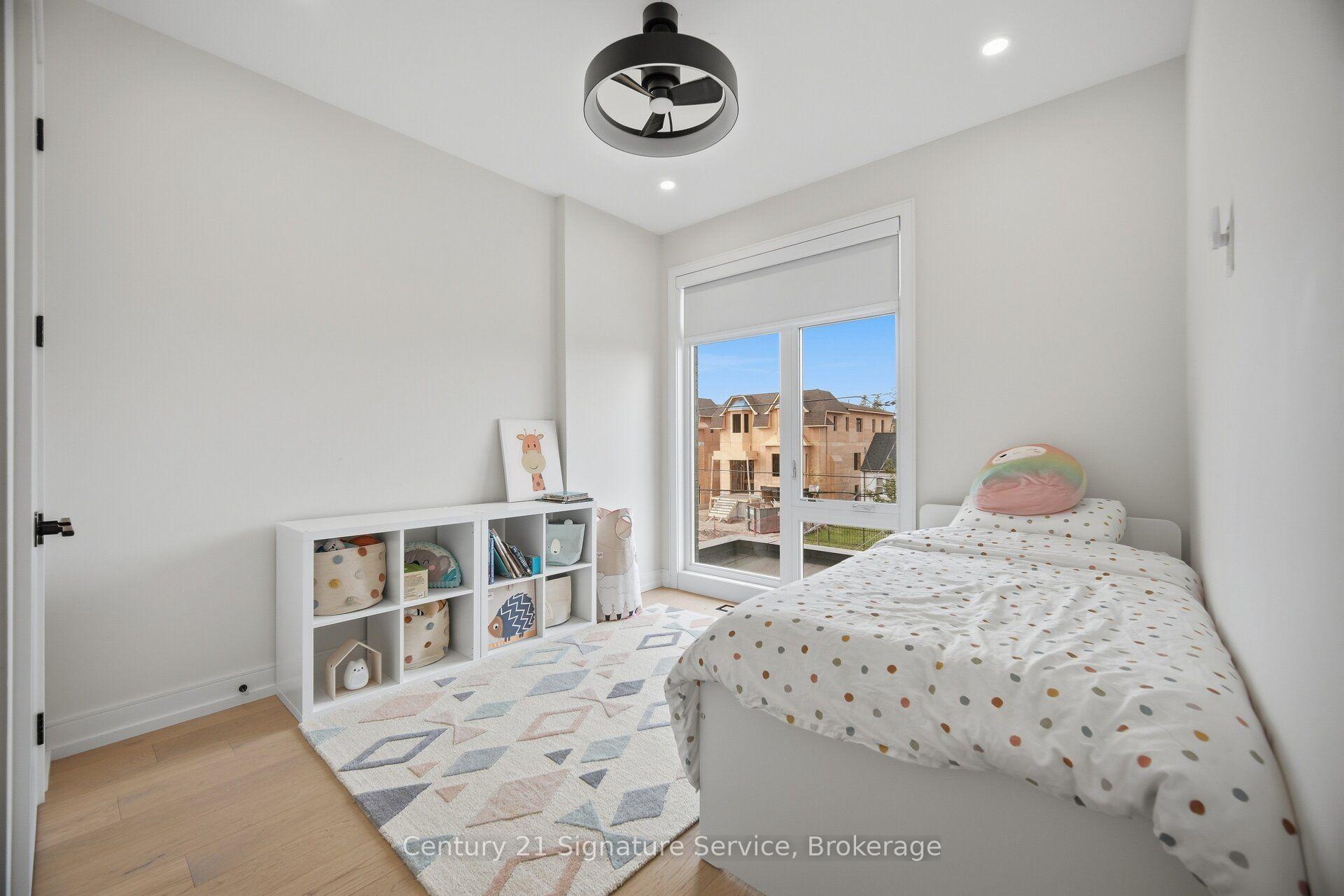 Photo 37 of 273C Ranee Avenue, North York, Yorkdale-Glen Park — HOMEH