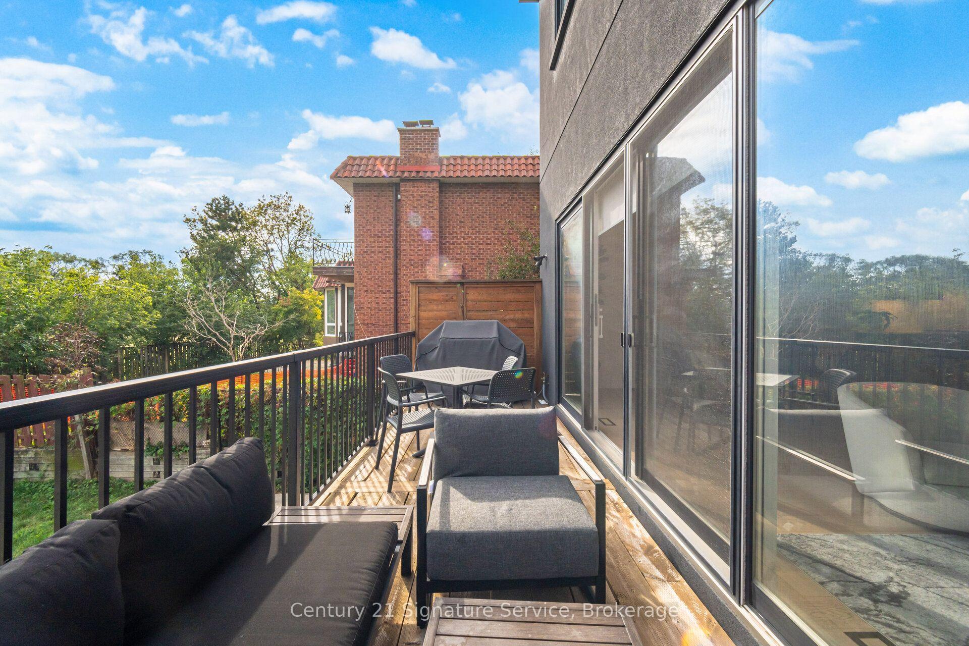 Photo 49 of 273C Ranee Avenue, North York, Yorkdale-Glen Park — HOMEH