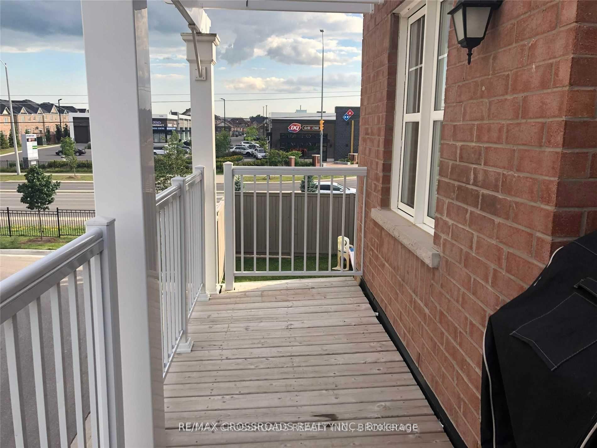 Photo 14 of 205 Remembrance Road, Brampton, Northwest Brampton — HOMEH