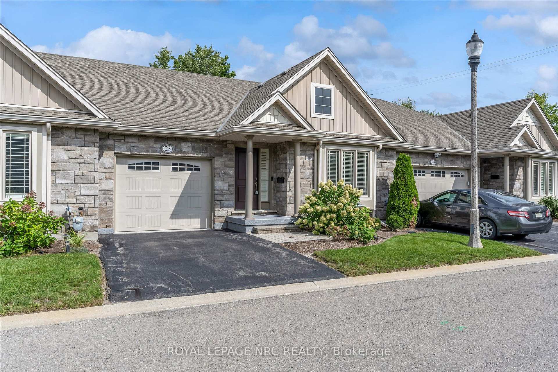 Photo 2 of Unit 23, 70 Elmwood Avenue, Welland, Broadway — HOMEH
