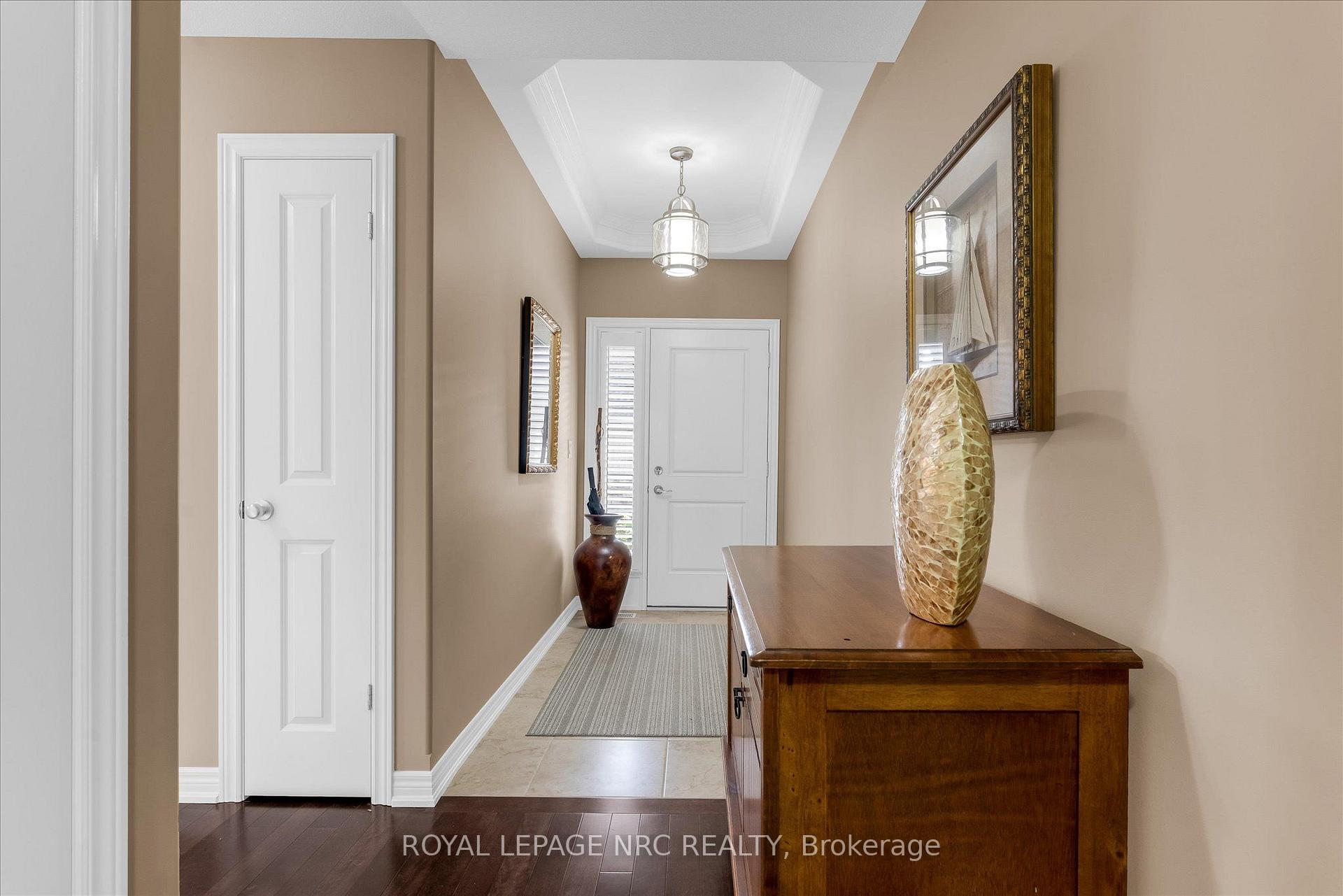 Photo 3 of Unit 23, 70 Elmwood Avenue, Welland, Broadway — HOMEH