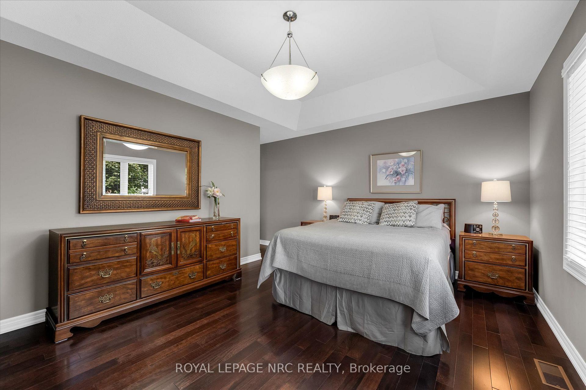 Photo 13 of Unit 23, 70 Elmwood Avenue, Welland, Broadway — HOMEH