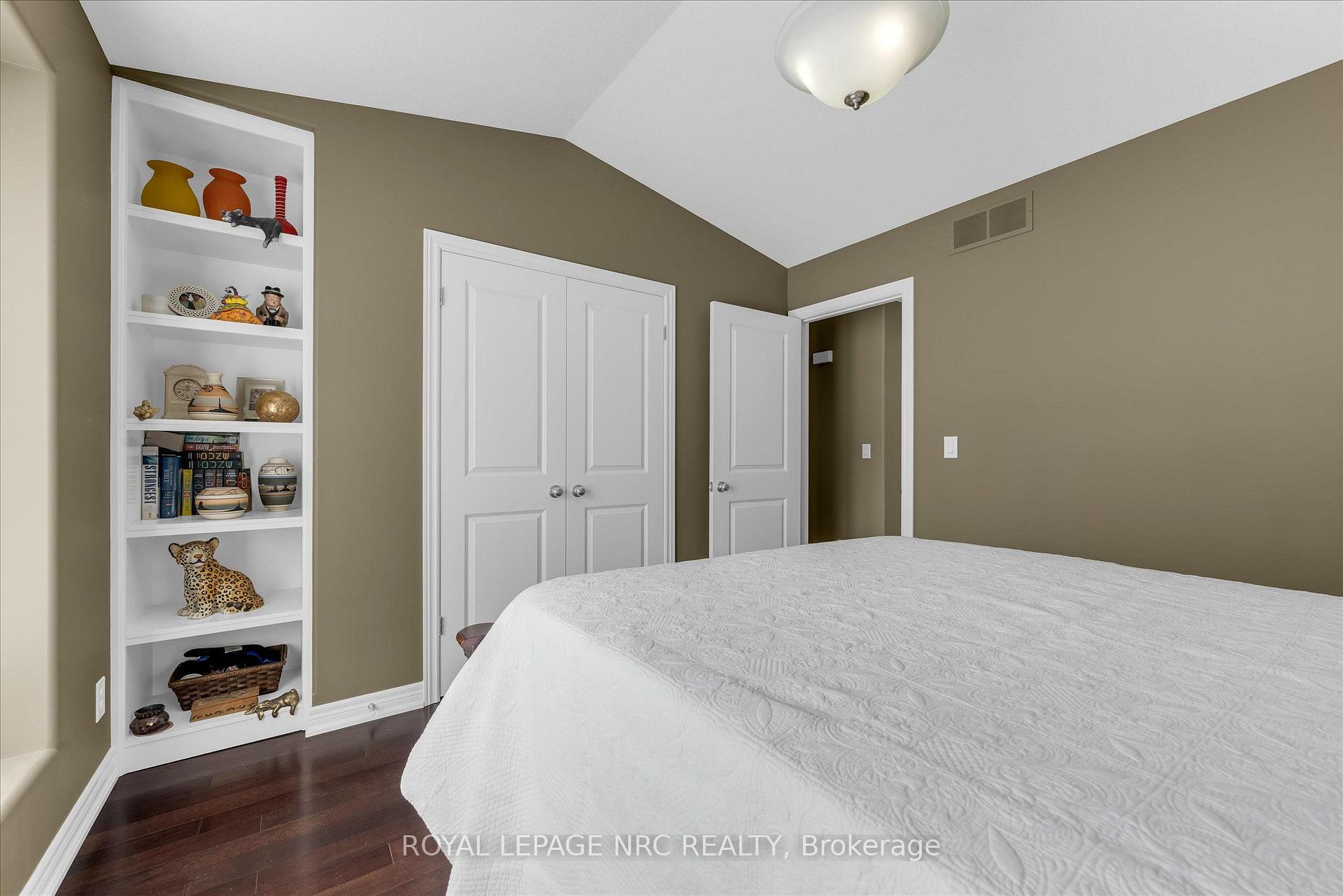Photo 22 of Unit 23, 70 Elmwood Avenue, Welland, Broadway — HOMEH