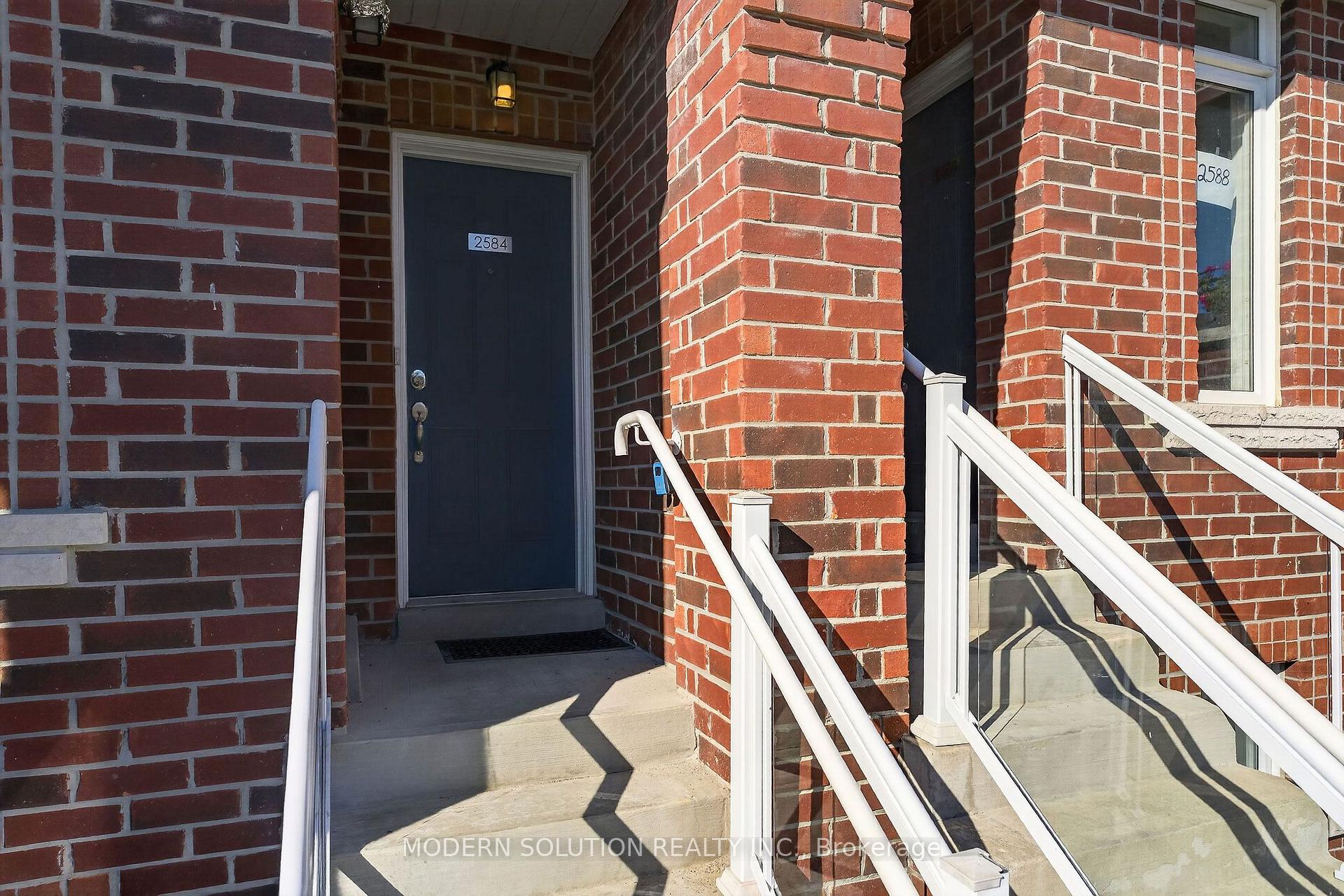 Photo 5 of Unit 94, 2584 William Jackson Drive, Pickering, Duffin Heights — HOMEH