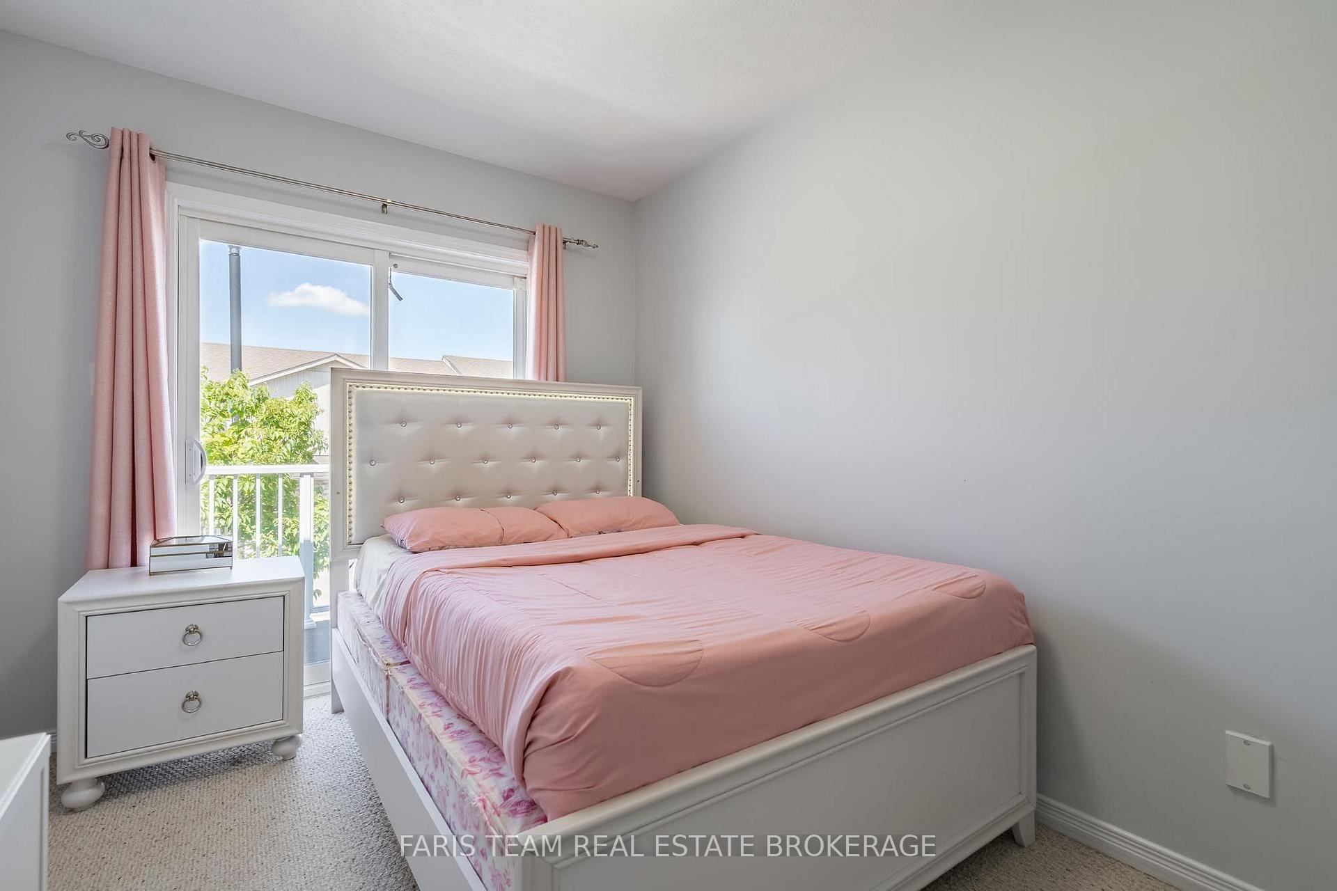Photo 15 of Unit 48, 75 Prince William Way, Barrie, Innis-Shore — HOMEH