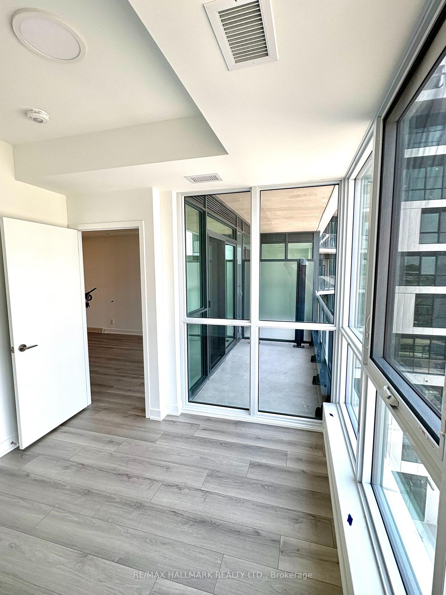 Photo 7 of Unit 601, 20 Deans Drive, Scarborough, Clairlea-Birchmount — HOMEH